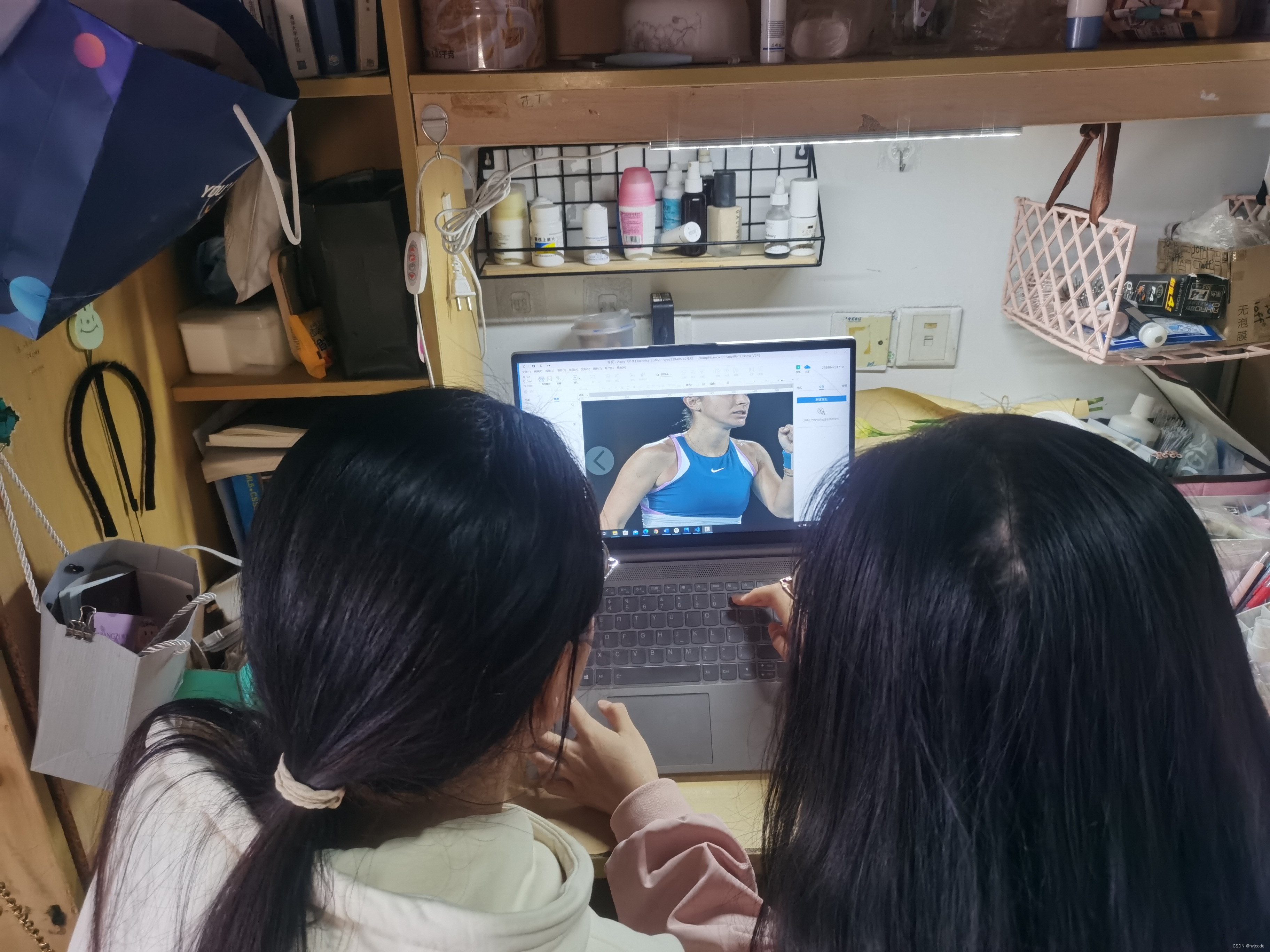 在这里插入图片描述