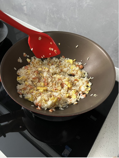 在这里插入图片描述 https://img-blog.csdnimg.cn/60fa01e3cc124715b7ae490307769ab4.png