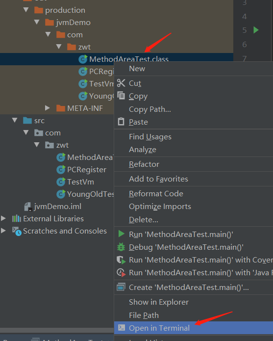 在这里插入图片描述