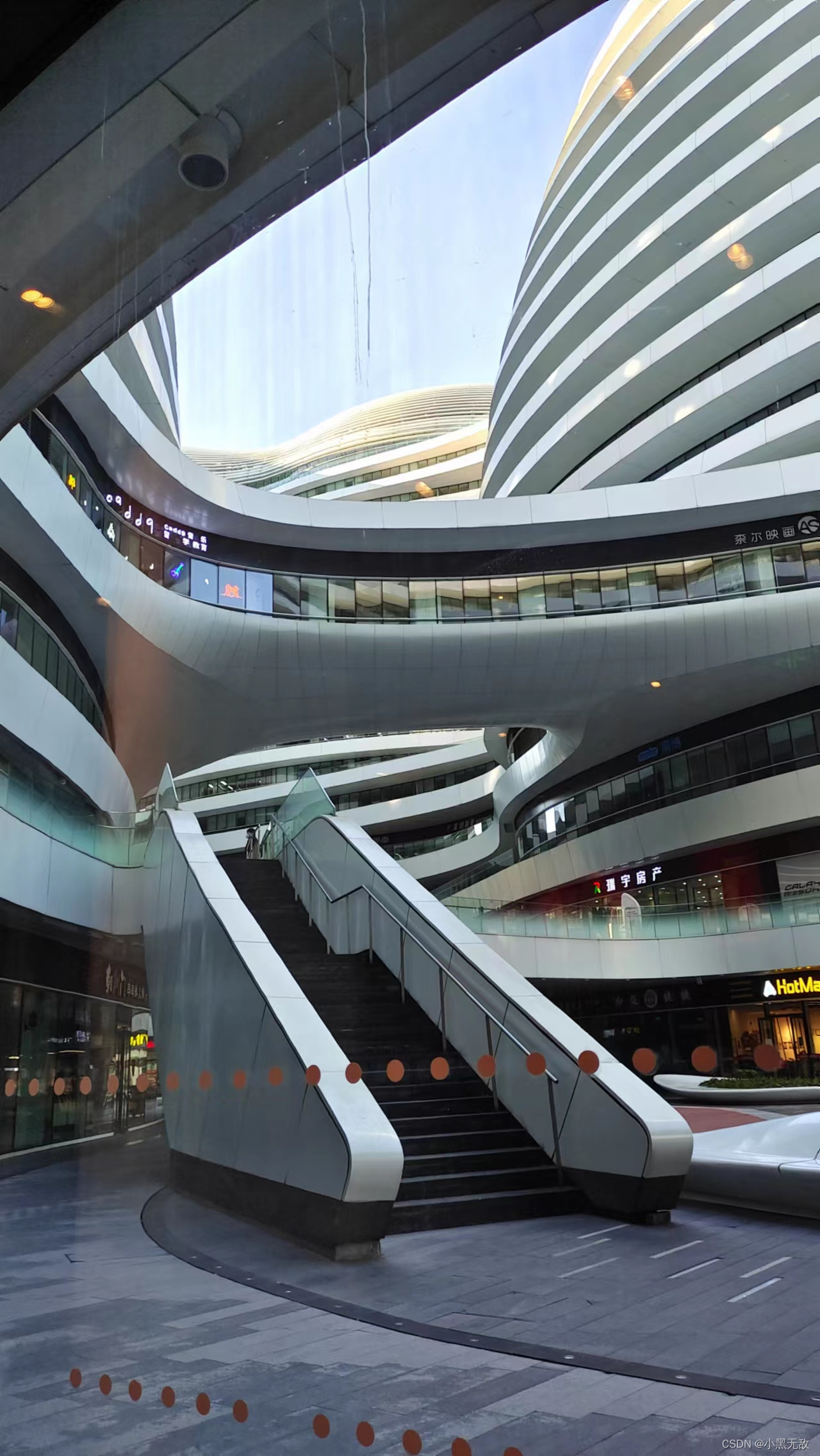 请添加图片描述