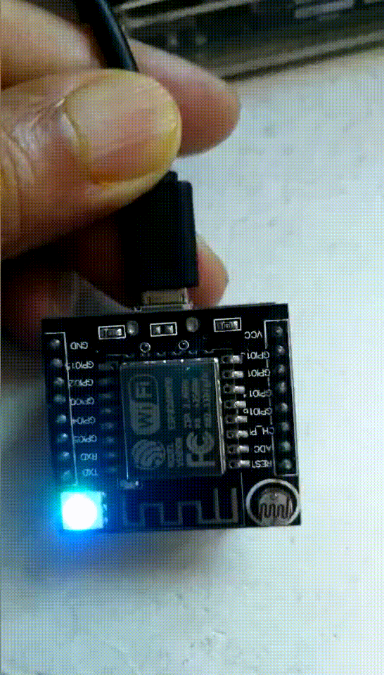 【雕爷学编程】Arduino动手做（175）---机智云ESP8266开发板模块2