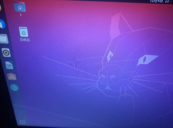 关于uefi启动的笔记本安装win7，win10，Ubuntu三系统