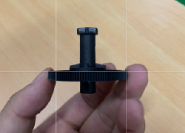 ▲ 图1.1.2 新版的车模轴承