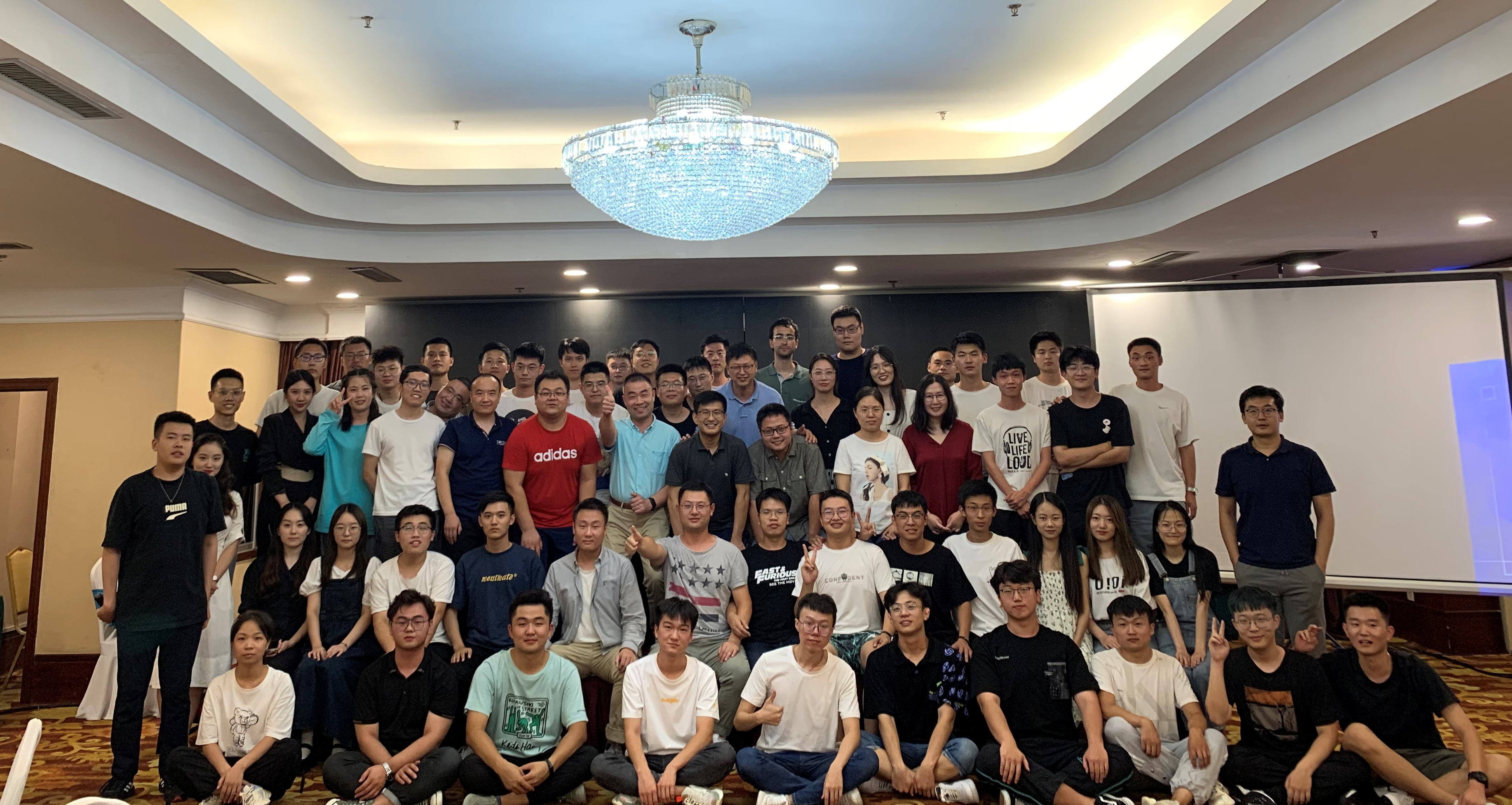 研究小组照片_ouc ai前沿理论组_计算机科研狗@ouc的博客-csdn博客