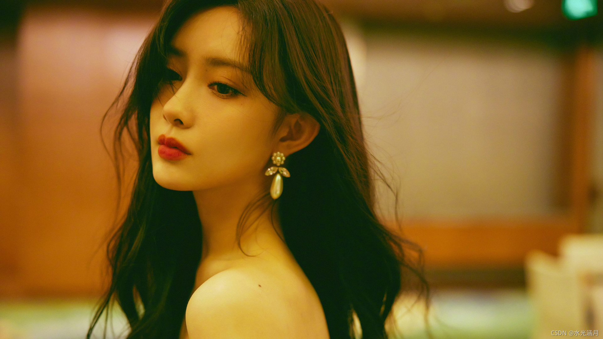 请添加图片描述