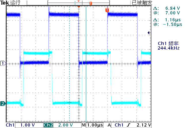 ▲ 图1.2.6 输入信号（蓝色）与输出信号（青色）