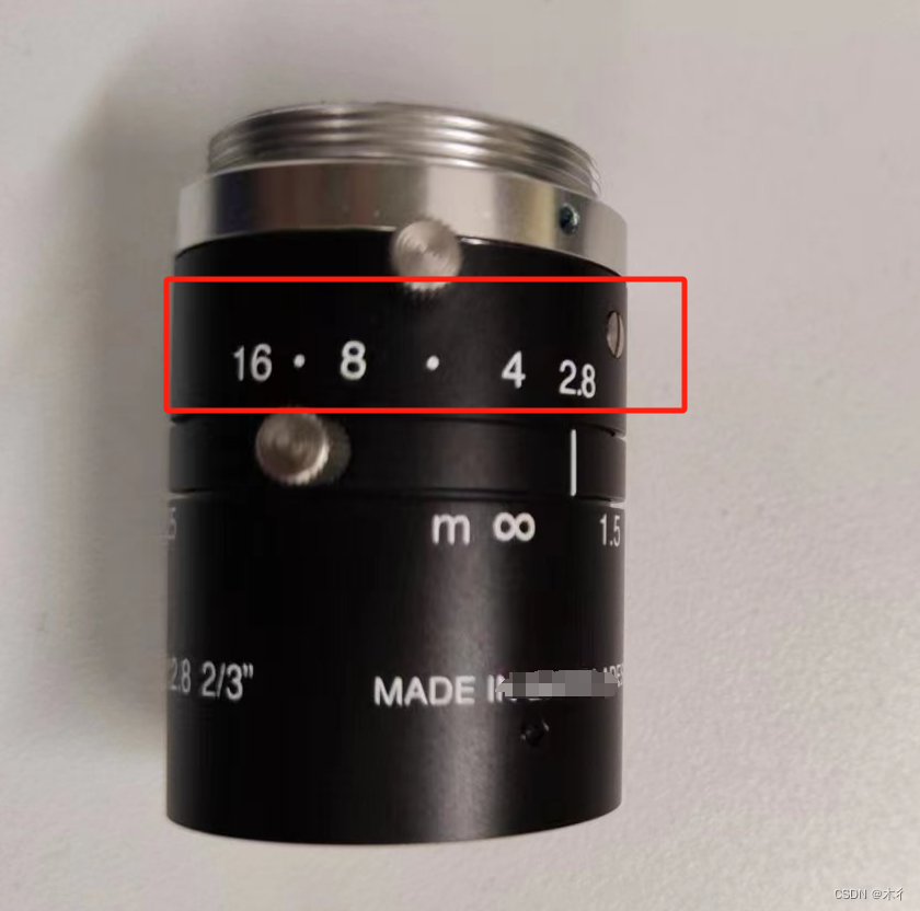 镜头光圈参数详解和示例，如F2.8-16