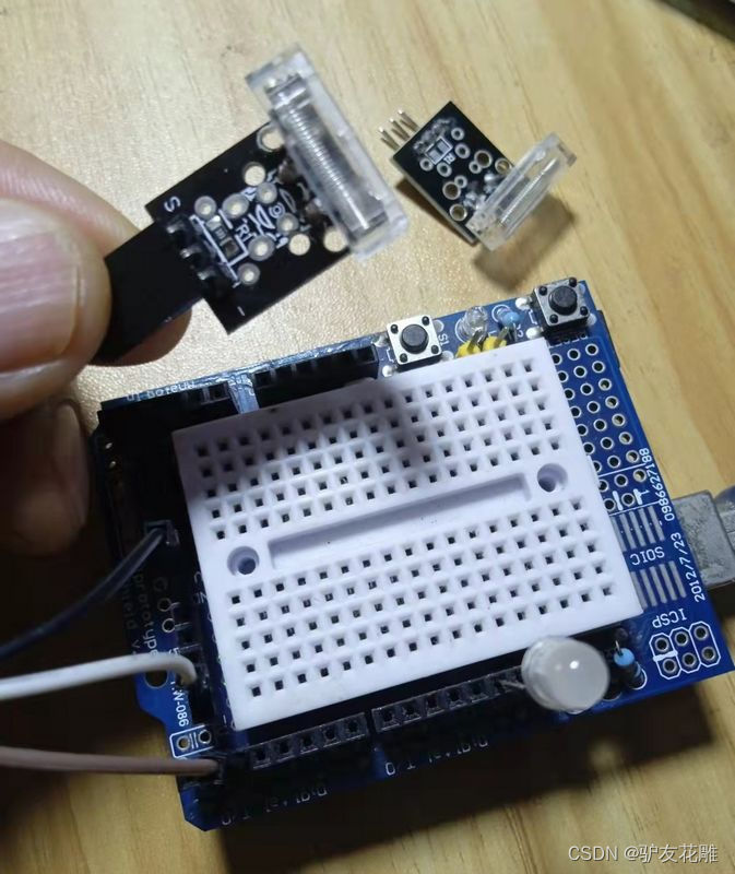 【雕爷学编程】Arduino动手做（04）---震动模块之常闭型SW-420传感器与SW-520D倾斜模块的应用