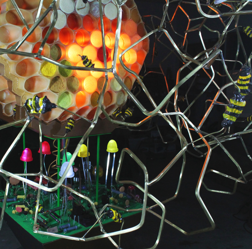 ▲ 图19 电子蜂巢