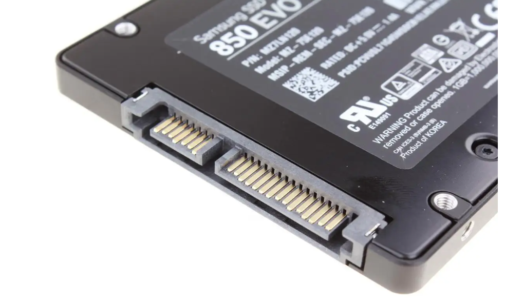 2 sata sas区别_u2接口兼容sata吗_linzhiji的博客-csdn博客