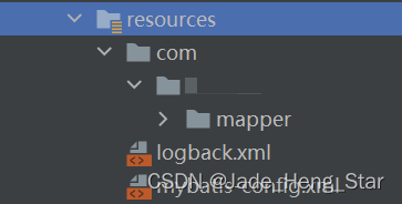 将 Mapper 接口和 SQL 映射文件放置在同一目录下