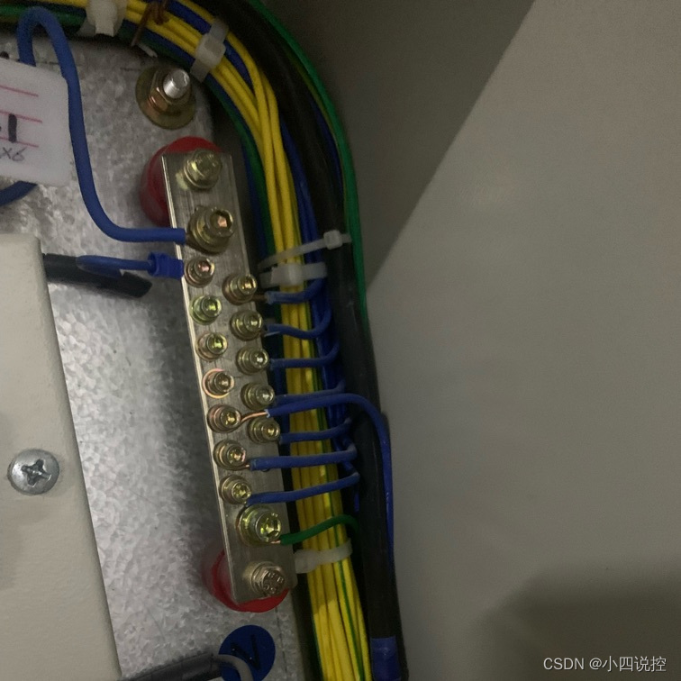 怎么确定零线断了 d9be6056ea6a45c5ad629f734b98c91e.png