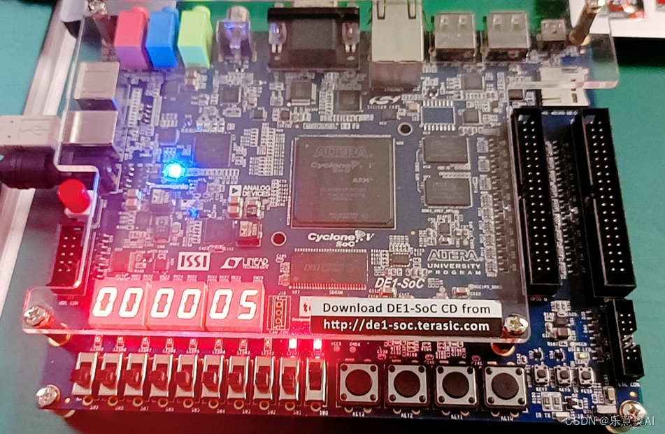 FPGA - 231227 - 5CSEMA5F31C6 - 电子万年历