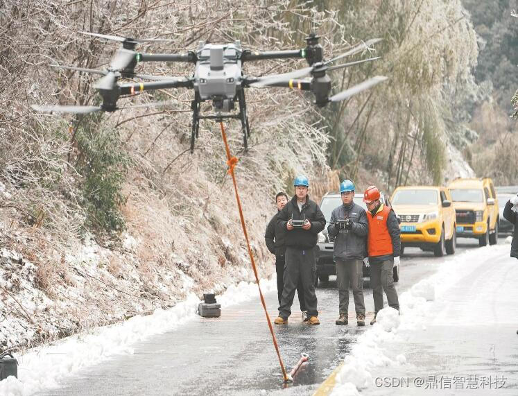 新一轮寒潮来袭！浙江电网首次应用运载无人机进行输电线路除冰作业