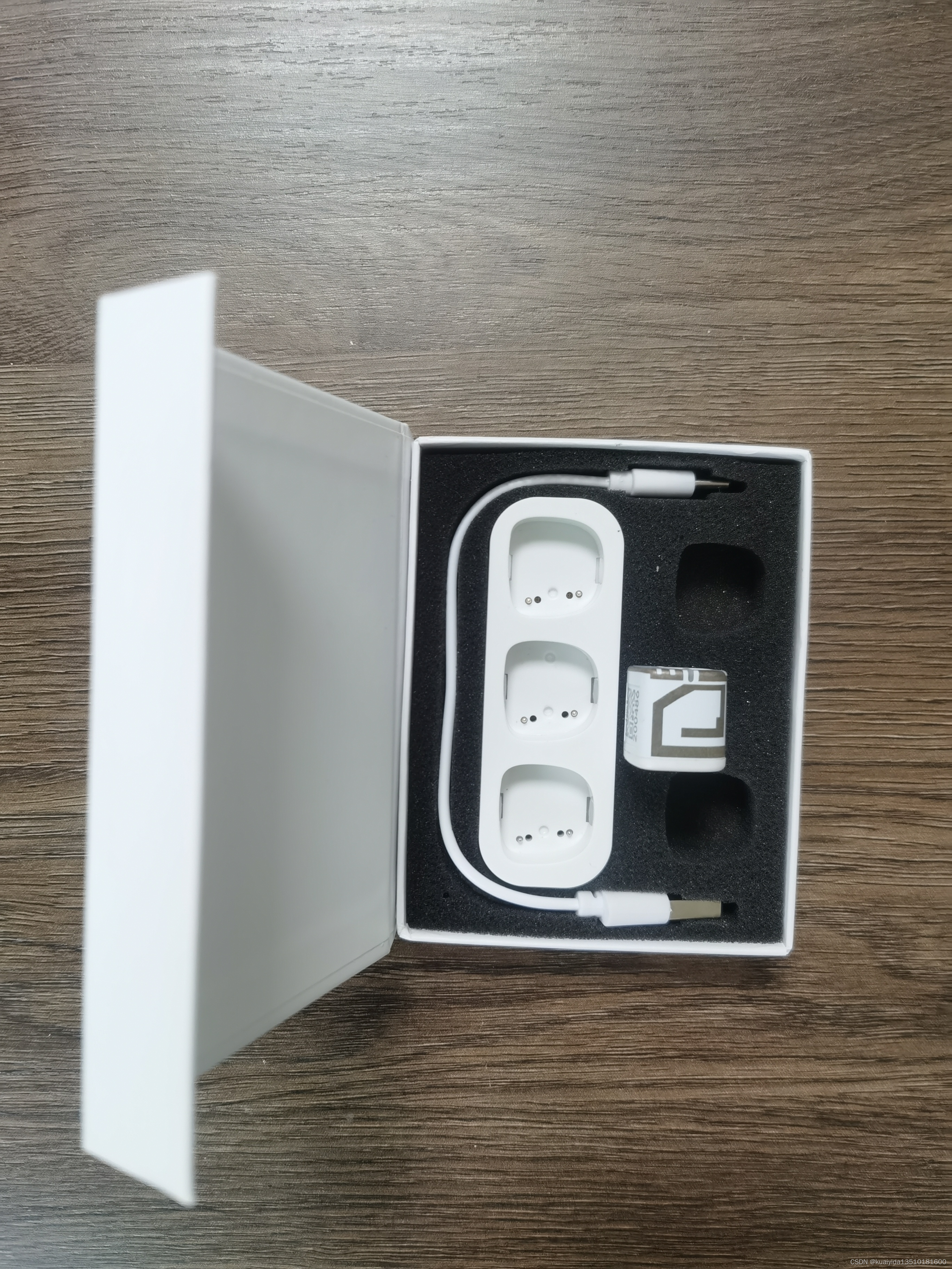 传信鸽定位器赛鸽gps智能脚环防丢失卫星北斗免插卡鸟定位仪