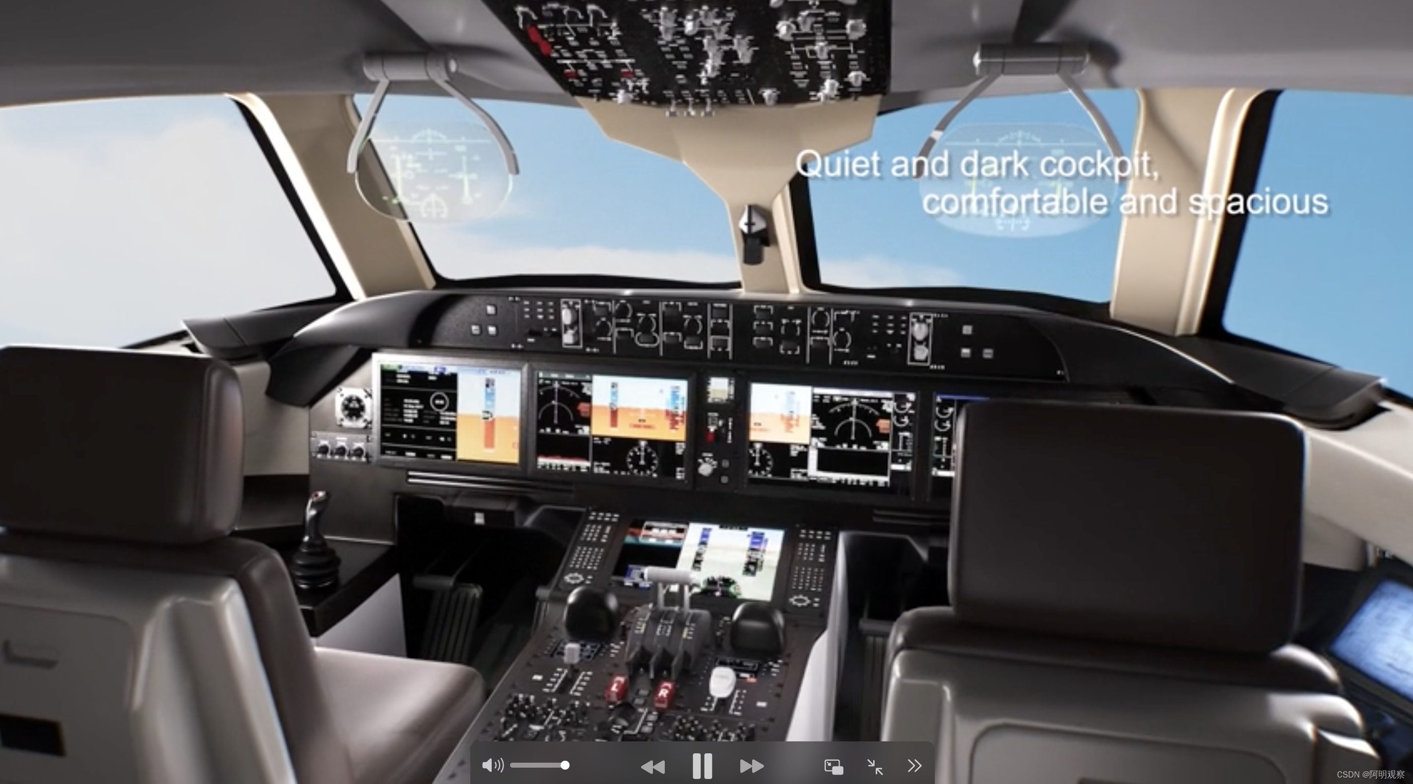 c919驾驶舱里面的大屏幕,数据显示图形化的感觉,还是非常实用,非常炫