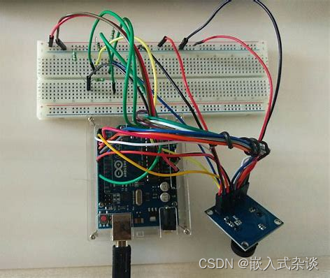 基于STM32F103的OV7670摄像头驱动程序设计与优化