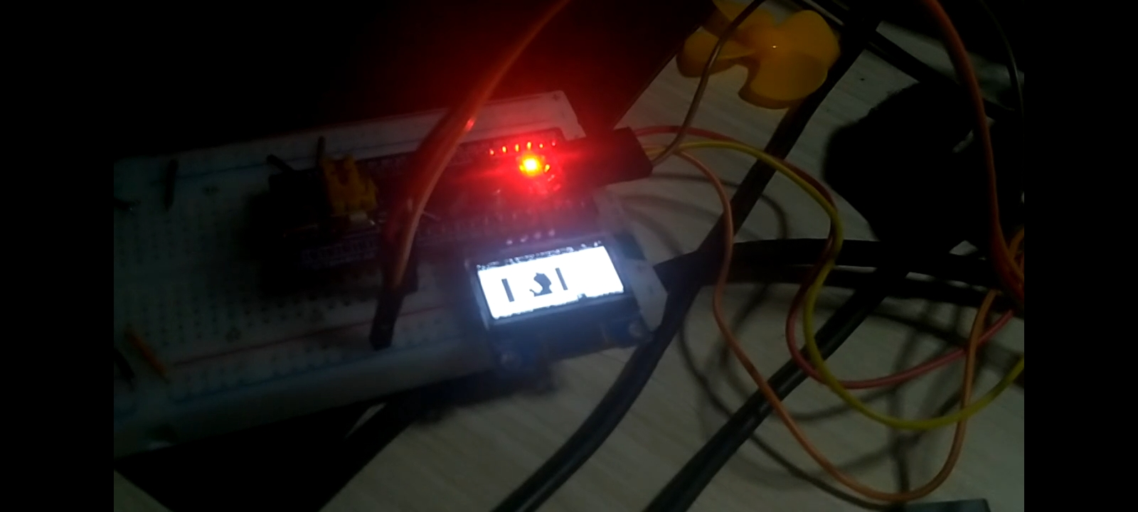 Python + STM32最小系统板 实现电脑投屏到OLED_stm32 python-CSDN博客