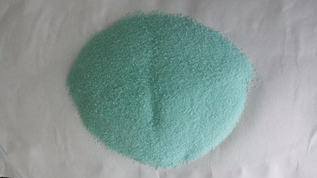 柠檬酸能够很有效的阳上铁离子的氧化,从而能保证更多的铁离子被植物