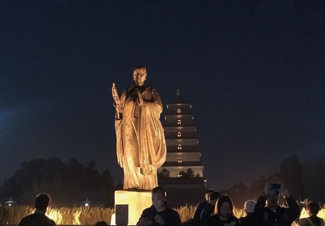 为什么叫大雁塔呢 073644bdb60df0241bb7233493a4c380.png