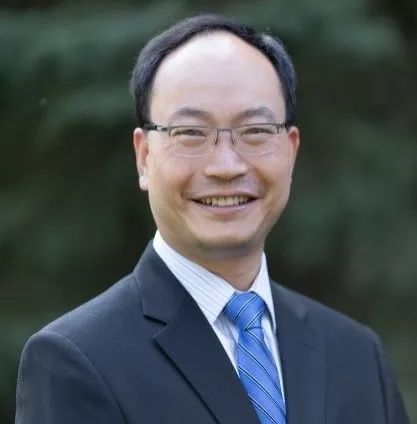 施巍松  美国韦恩州立大学教授,工学院副院长,ieee fellow特邀讲者