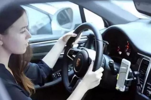 老司机开车笑话 0b9e41d20d38b54f7f37b706be71ae2f.png