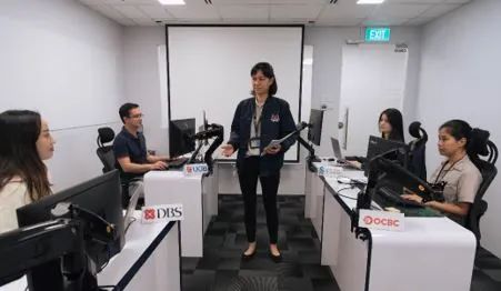 RPA发送预警短信，新加坡警方与4家银行联合，避免约6943万美元损失