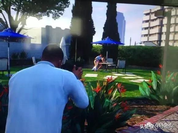 只知道圣安地列斯有热咖啡 没想到 Gta5 也这么污 亮皮屋游戏攻略网