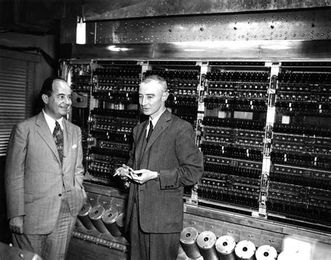 1957年的今天，冯·诺依曼去世。三句话了解这位“计算机之父”