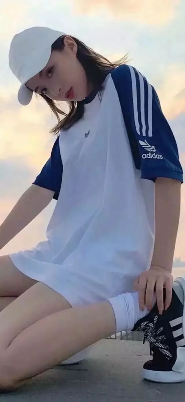 15a029dd830d1bc6328abb3f6d5c774f.png