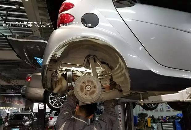 与smart更换改进螺丝smart发电机皮带打滑