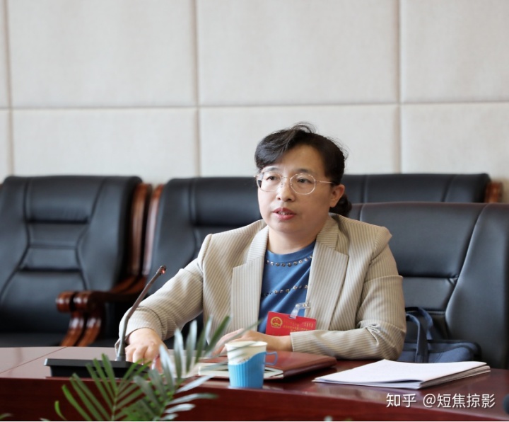 开局要干什么卓资县县长李英起跑决定后势开局关系全局