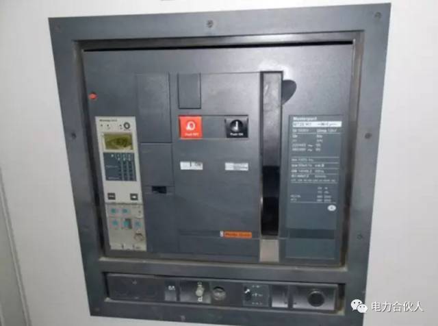 1c94ee36ae13773ba470229af7f8f790.jpeg