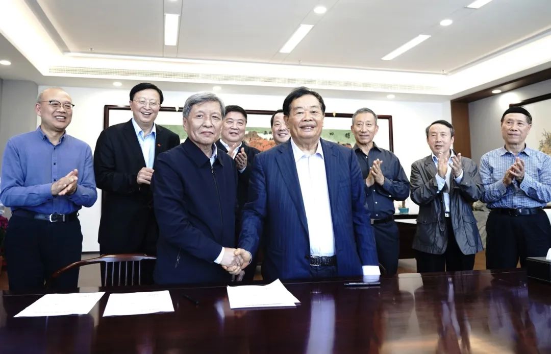 网红校长王树国任福耀科技大学校长