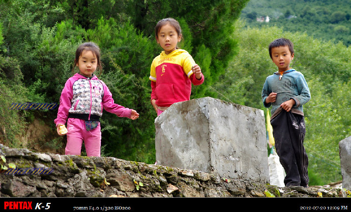 2012暑期川西旅游之第四天（丹巴-甲居藏寨-小金-达维-日隆）