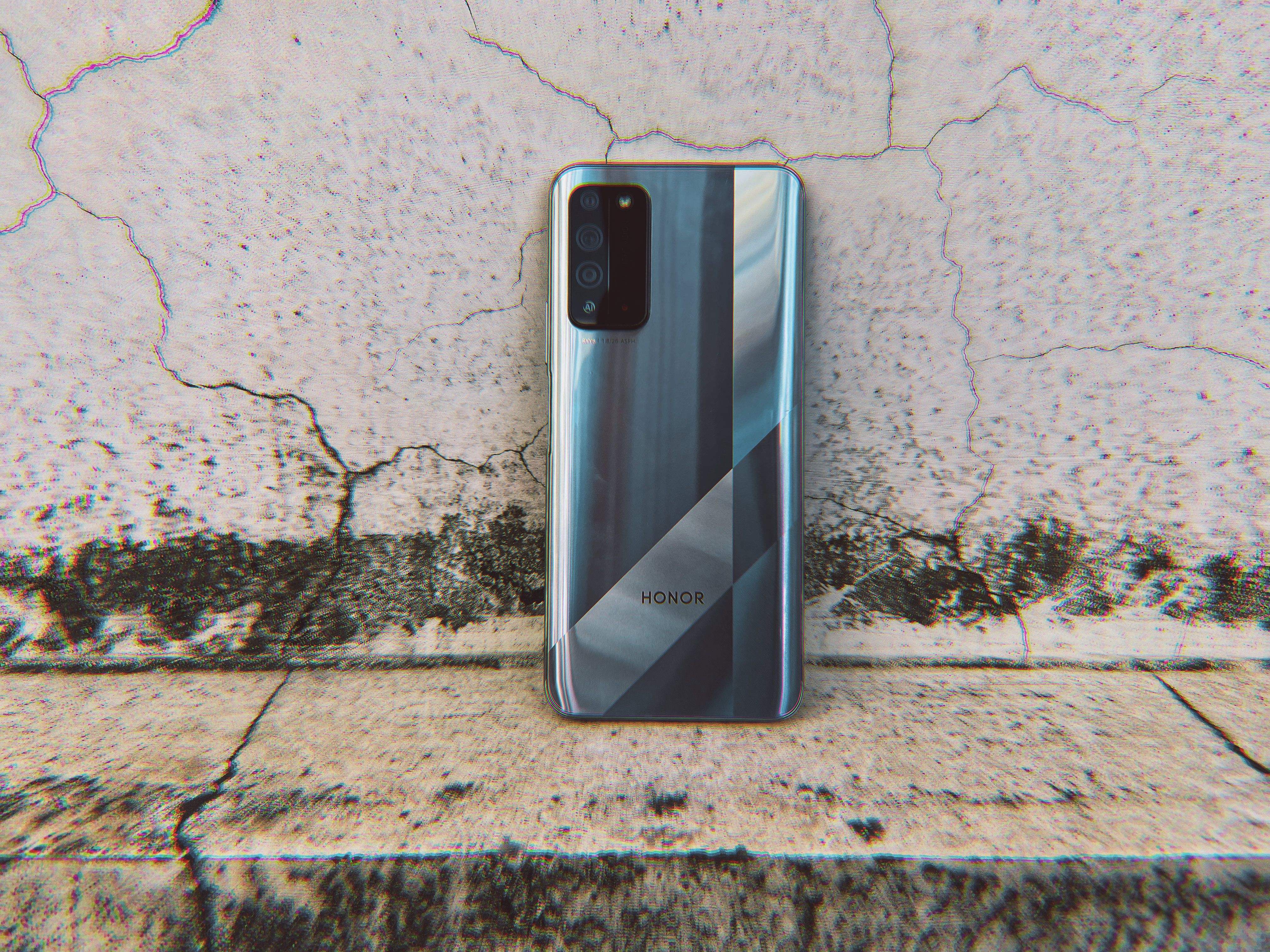 麒麟820升不升级鸿蒙华为最强千元机绝版麒麟820首升鸿蒙20完美全屏