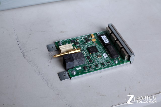 中兴r5300g4服务器装系统,ZXCLOUD R5300 G3内部介绍_中兴 R5300 G3_服务器产业-中关村在线...-CSDN博客