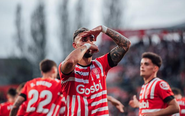 8868体育助力赫罗纳足球俱乐部赫罗纳大胜重返前二