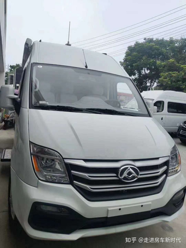 mingww64v800上汽大通v80长轴高顶自动挡国六