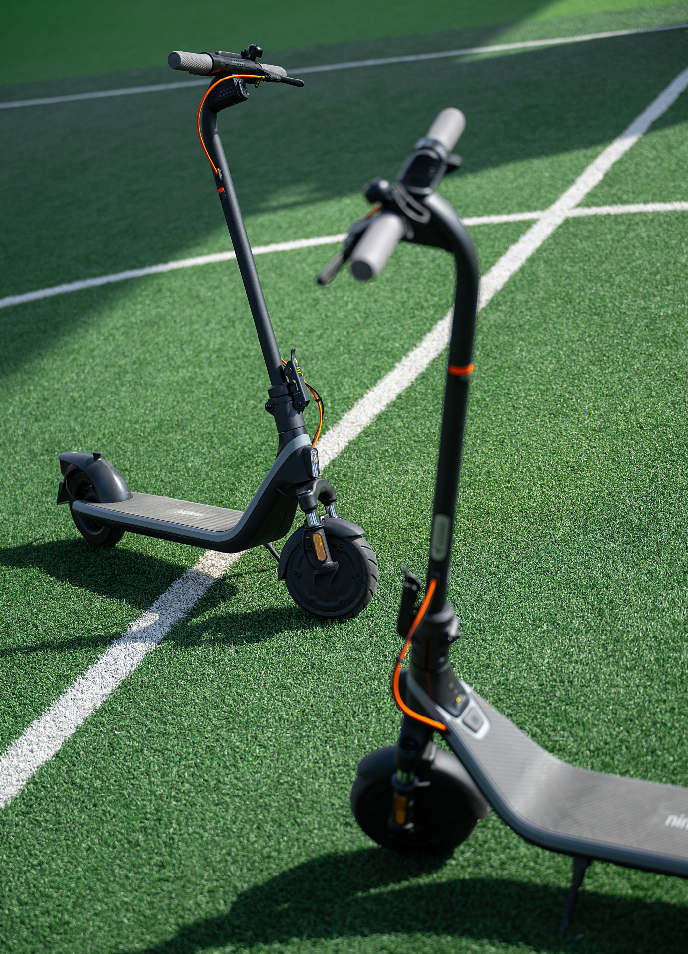 2000价位电动滑板车推荐,九号e2 plus升级版全面增强,露营骑行无压力