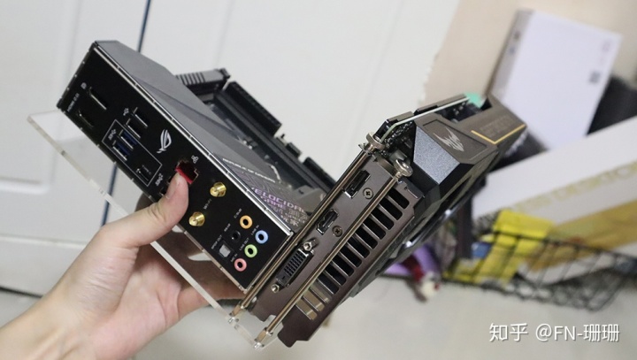 华硕fl5900u屏幕怎么拆拆了台电视机顺便装了台主机
