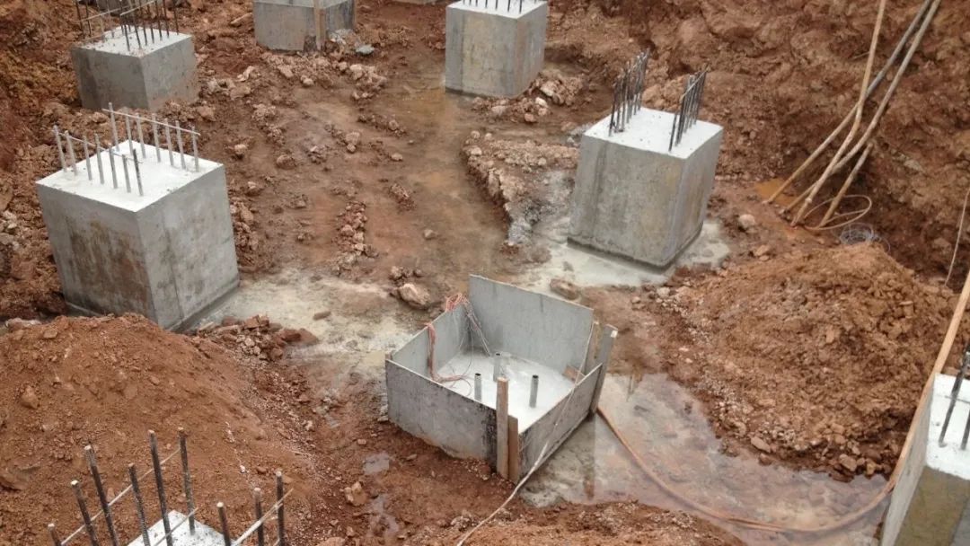 人工神经网络理论设计及应用红层软岩大直径素混凝土置换桩复合地基