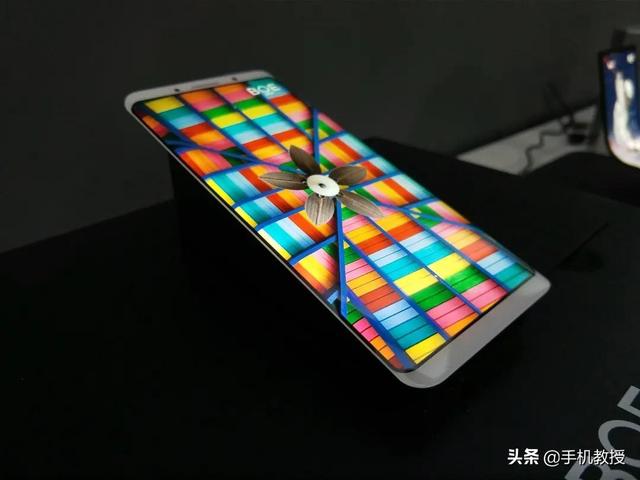 igzo屏幕优点与缺点lcd和oled屏幕原来差距这么大到底该选谁看完你就