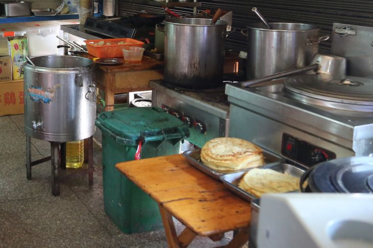 饿了么外卖商家版电脑版美团饿了么外卖排名前十的商家后厨被曝光最脏