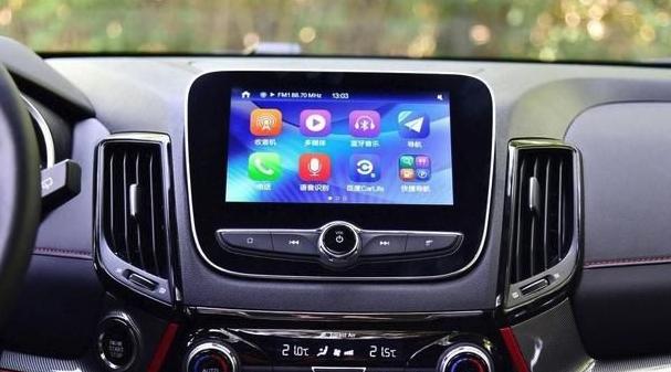 车载电脑中控软件华为车载智慧屏即将发布智慧出行全面升级