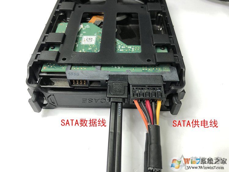 电脑安装m2和sata ssd硬盘教程图解