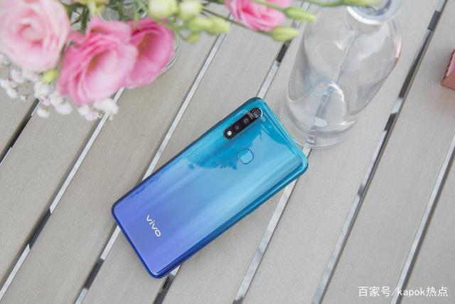 vivoz5电池测试软件,5小时续航测试，vivo Z5x还剩多少电量？实测结果令人惊艳！...