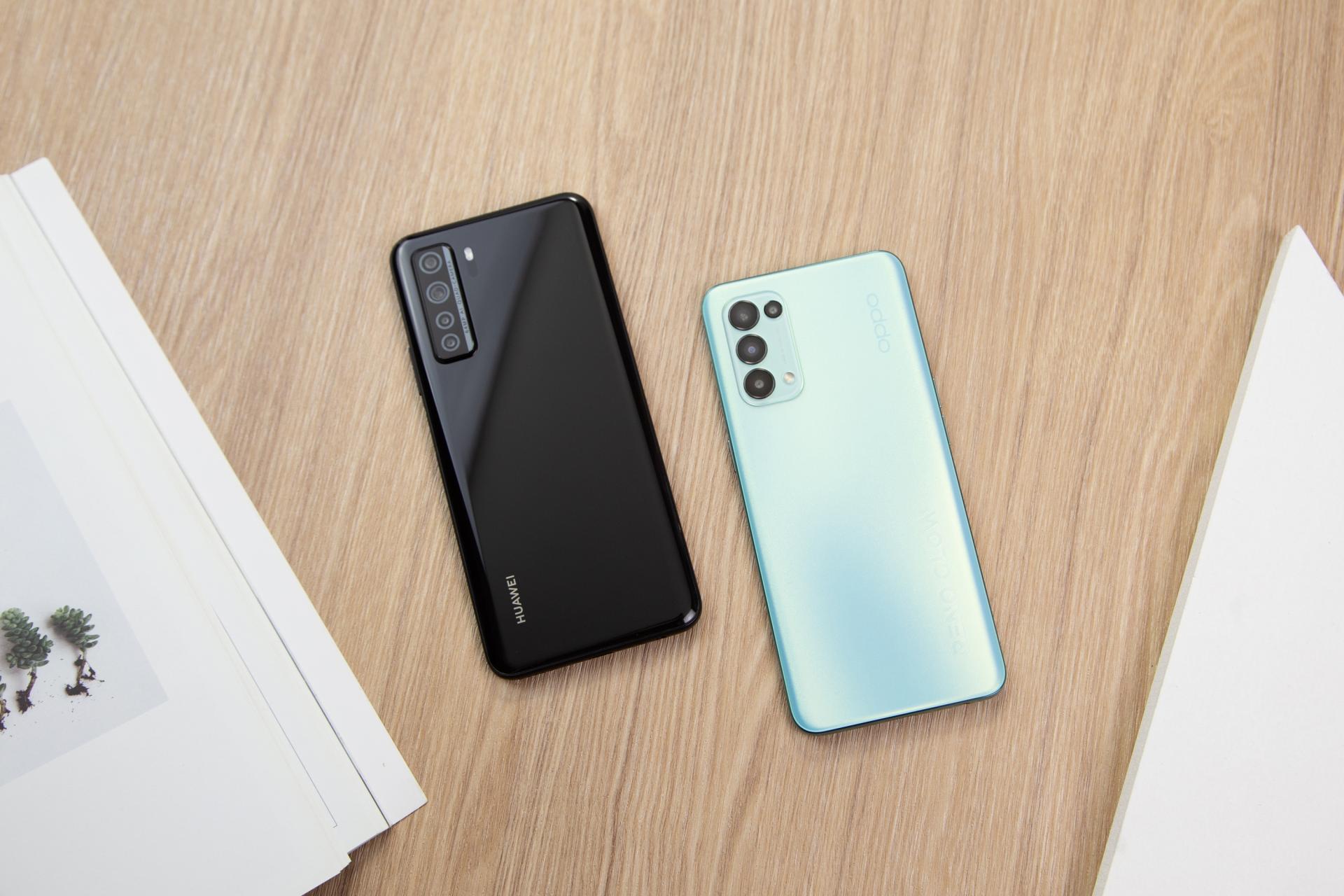 oppo reno5系列新品和华为nova7 se正面都采用了左上角挖孔的屏幕