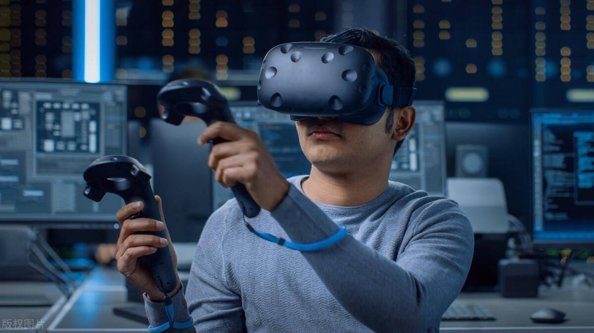 虚拟现实 VR + 3D 可视化,打造一体化高阶管控平台
