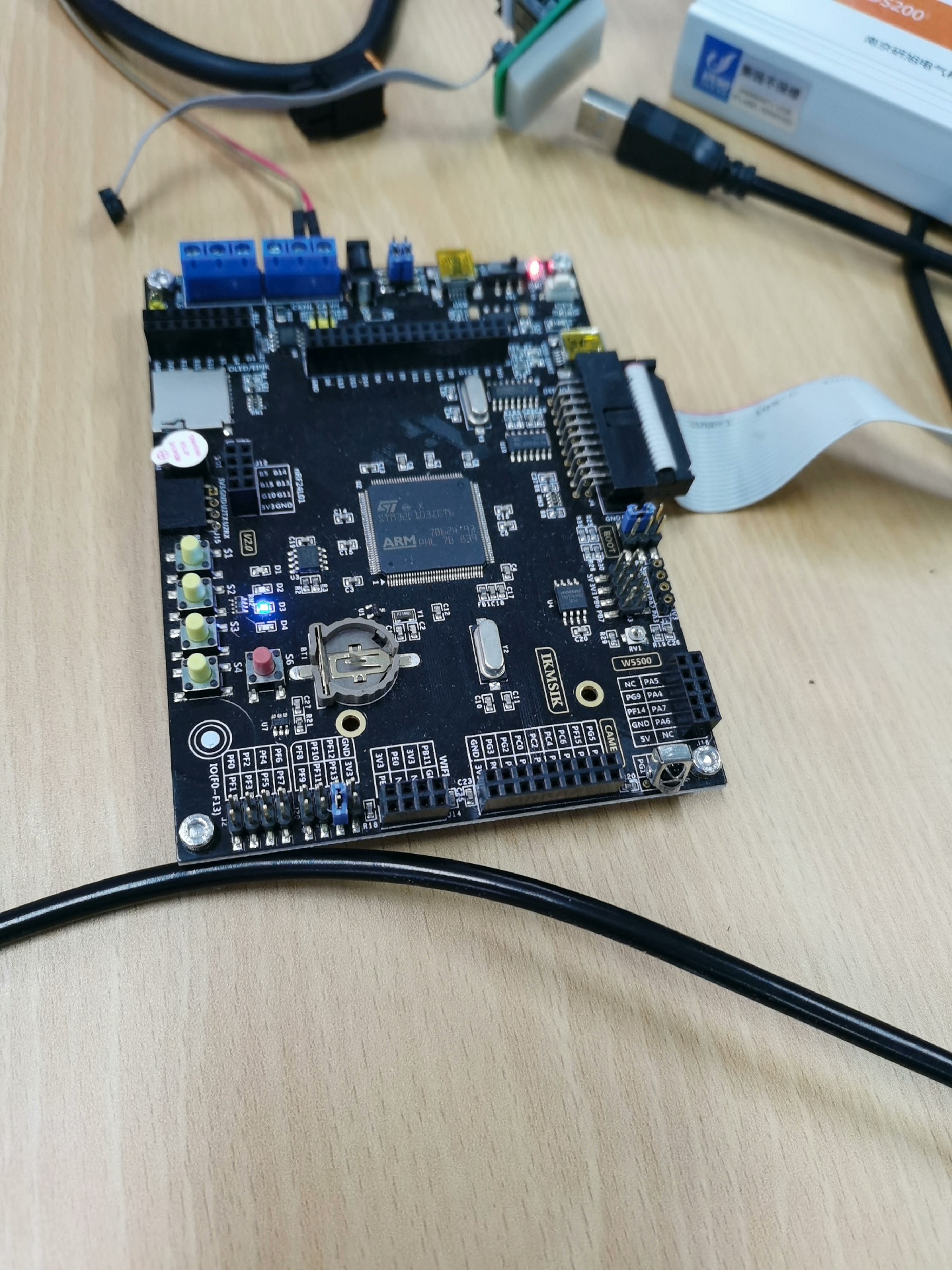 BootLoader IAP 上位机使用C#语言编程，下位机以STM32F103系列MCU为例，方便移植到其他的ARM芯片，通_c#实现 ...